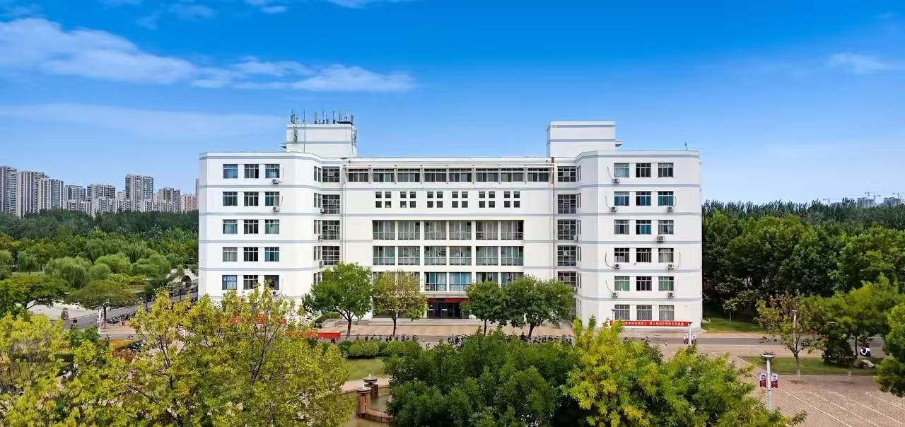 2025年beat365亚洲体育官方网站转专业拟录取名单